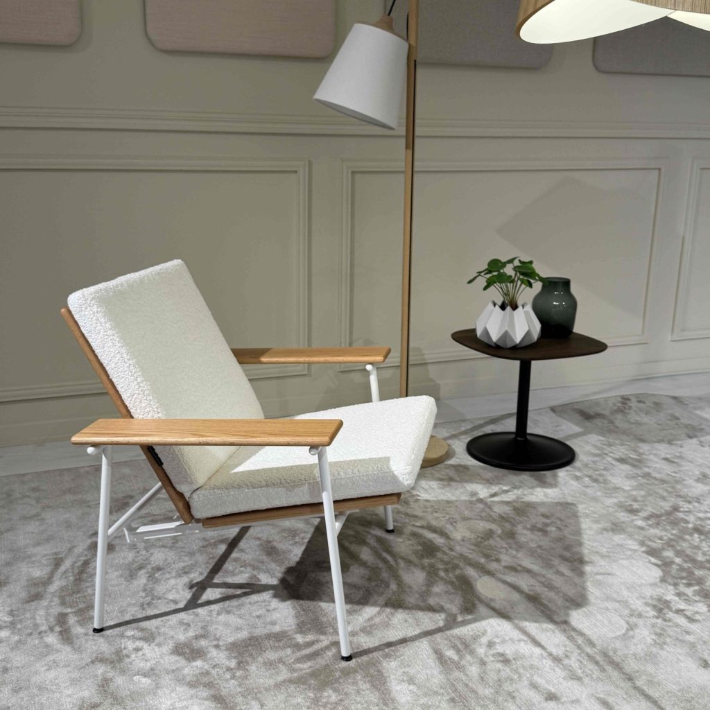 Triennale Chair